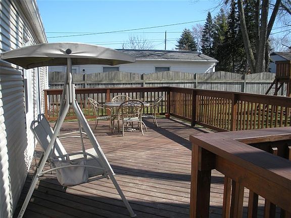 2nd image of 2138 Remington Ave