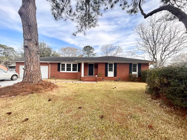 1314 White Dr, Charleston, SC 29407