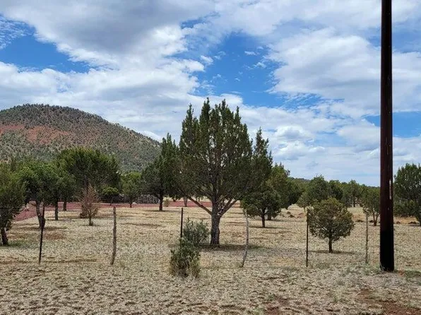 1130 E Bluebell St, Williams, AZ 86046