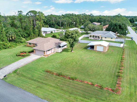 4th image of 4624 Lake Haven Blvd