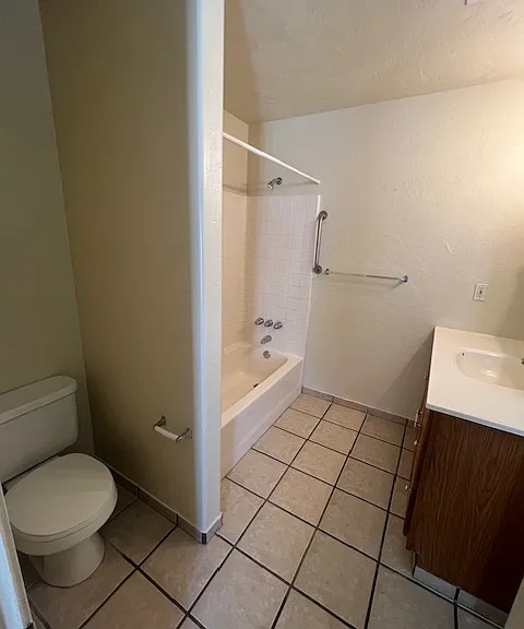 714 N Mesa Ave #A — Photo 3