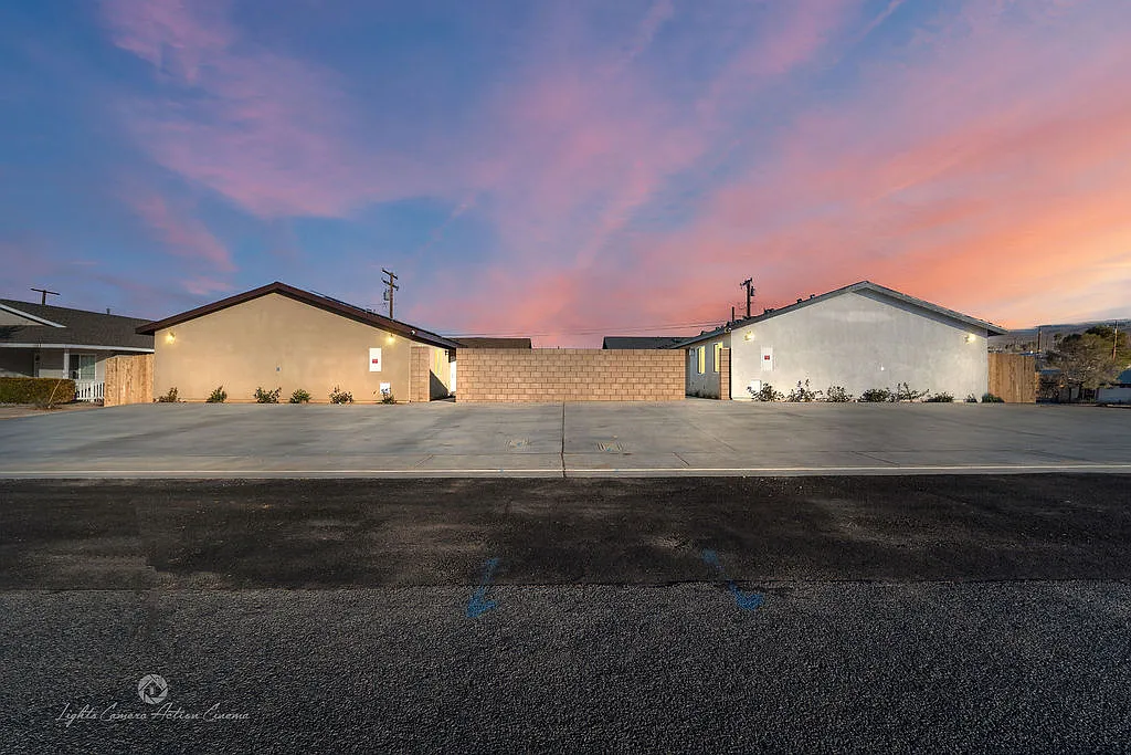 2 bed, 863 sqft, $1,350 — Photo 1