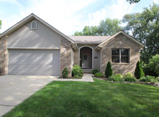 715 Deepwood Dr, Medina, OH 44256