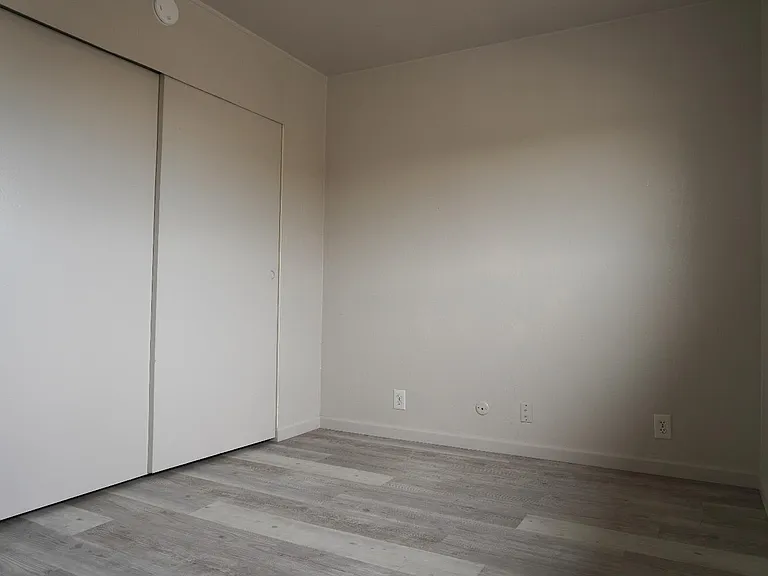 1115 Sereno Dr — Photo 23