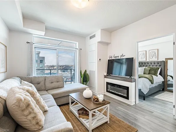 470 Dundas St E #418, Flamborough, ON L0R 2H0