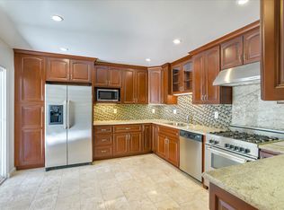 305 Catamaran St, Foster City, CA 94404