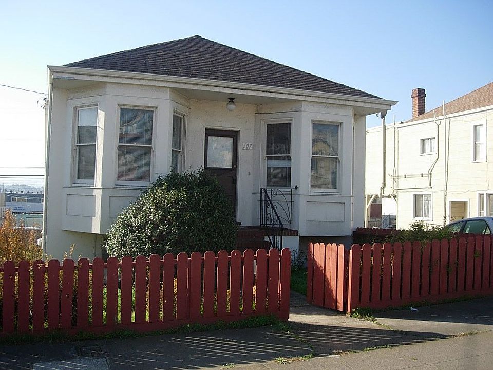 1st image of 507 Commercial Ave