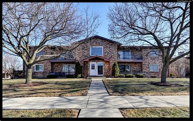 1st image of 344 Sheridan Dr APT 1D