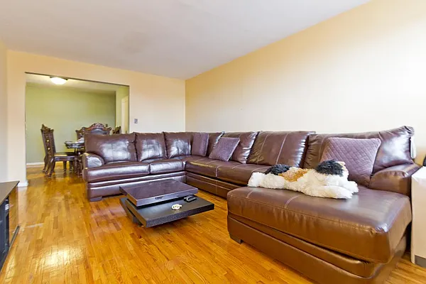 Sold by Fillmore | media 33