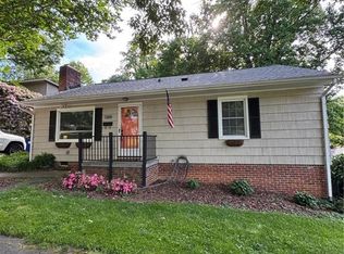 1308 Kenwood St, Winston Salem, NC 27103