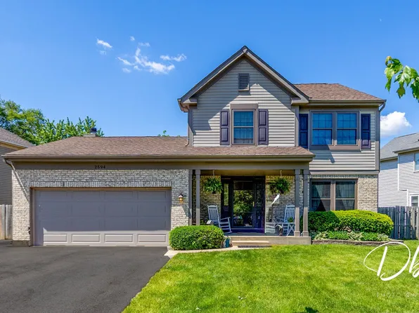 2594 Vineyard Ln, Round Lake Beach, IL 60073