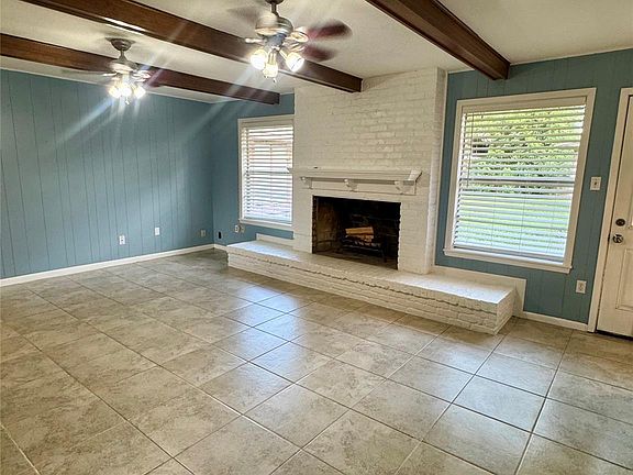 2nd image of 426 Shadow Creek Dr