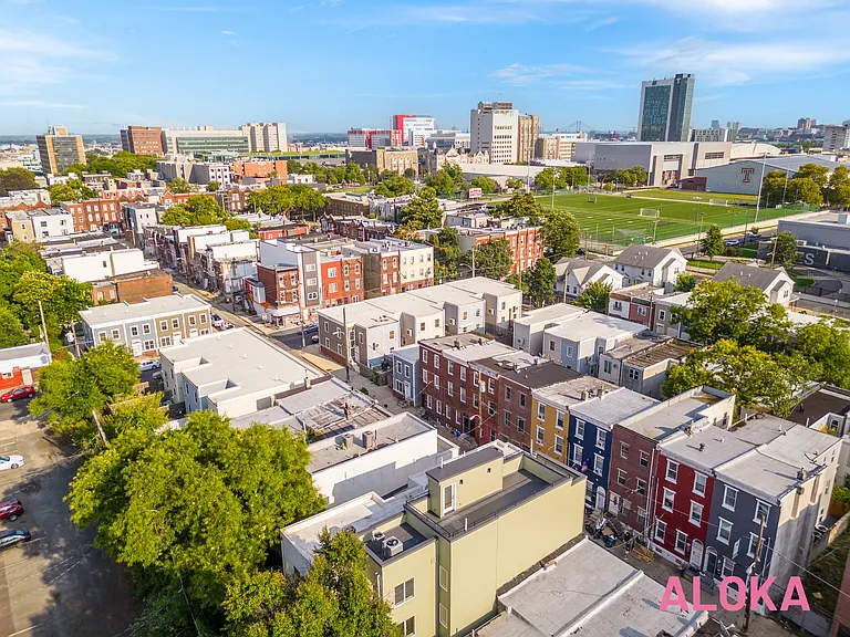 1627 Fontain St #C — Photo 14
