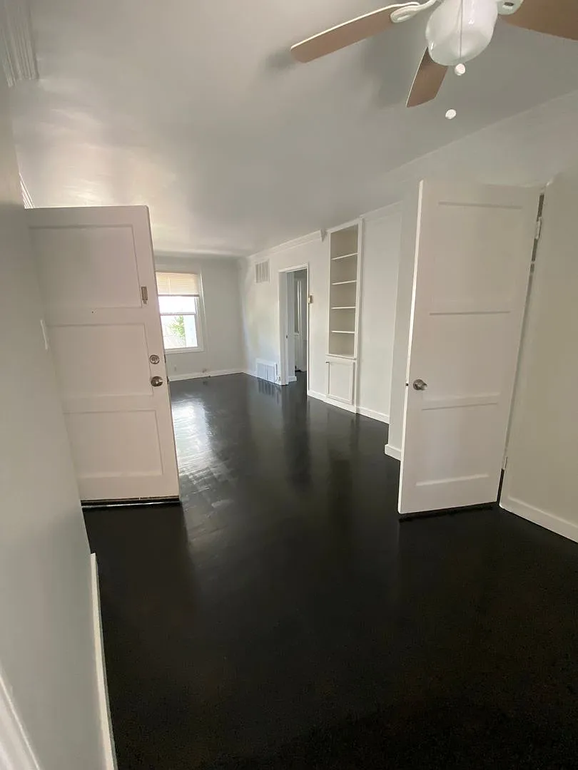 1645VIS — Photo 4