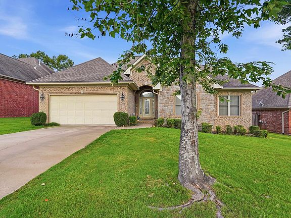 5th image of 7426 Peach Blossom Ave