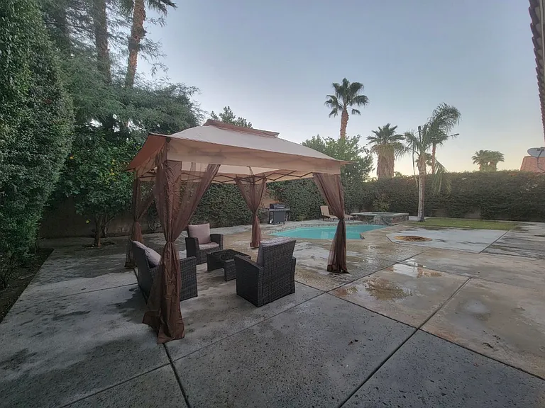 27875 Avenida Maravilla — Photo 5