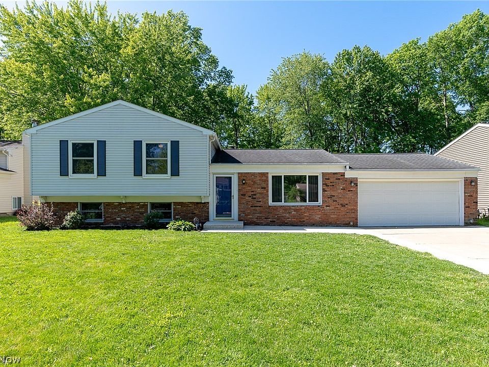 1st image of 26943 Southwood Ln