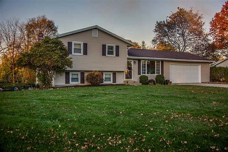 1st image of 22353 Briarhill Dr