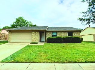 7027 Hedge Dr, Dallas, TX 75249