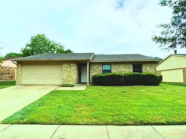 7027 Hedge Dr, Dallas, TX 75249
