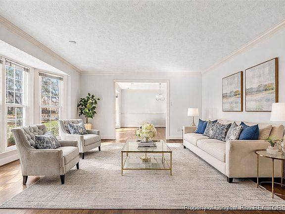 5th image of 461 Kingsford Rd