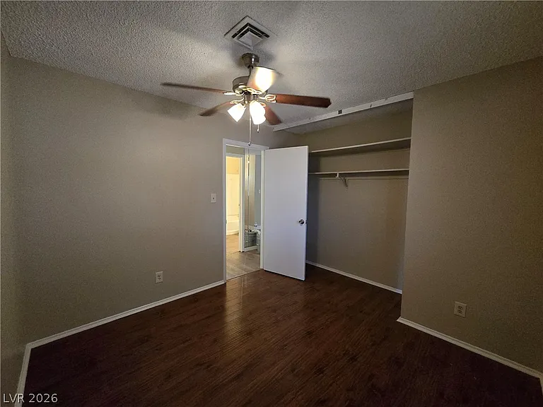 4647 Marnell Dr — Photo 29