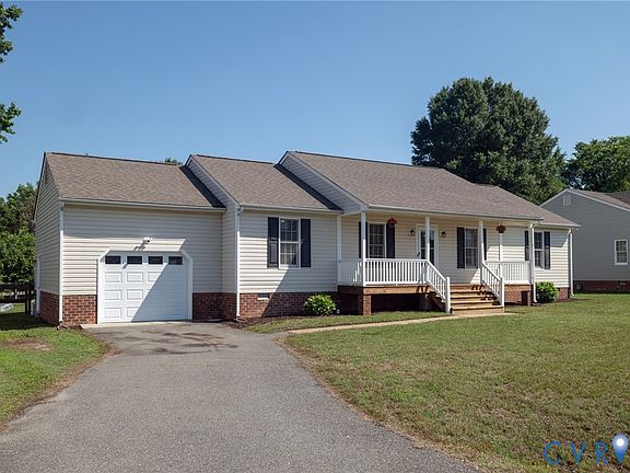 2nd image of 8378 Mary Mundie Ln