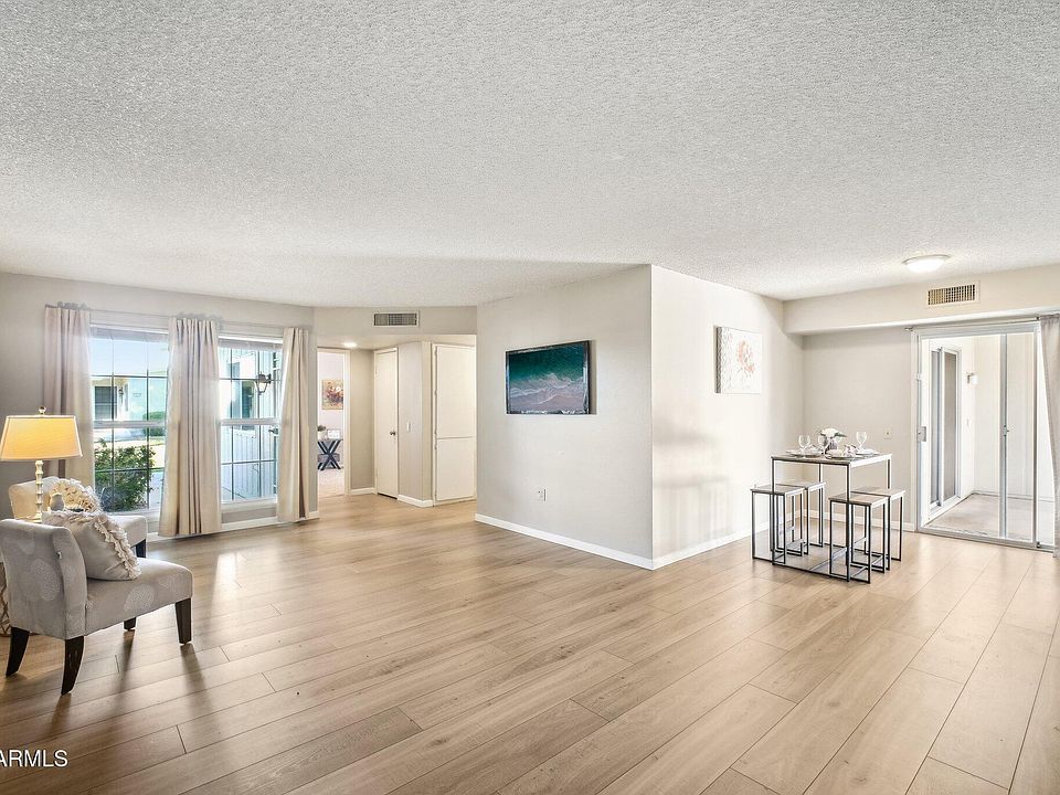 1st image of 10606 W GRANADA Drive