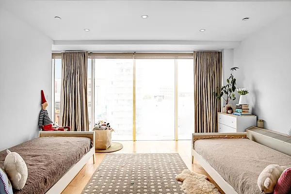 Sold by Compass | media 24