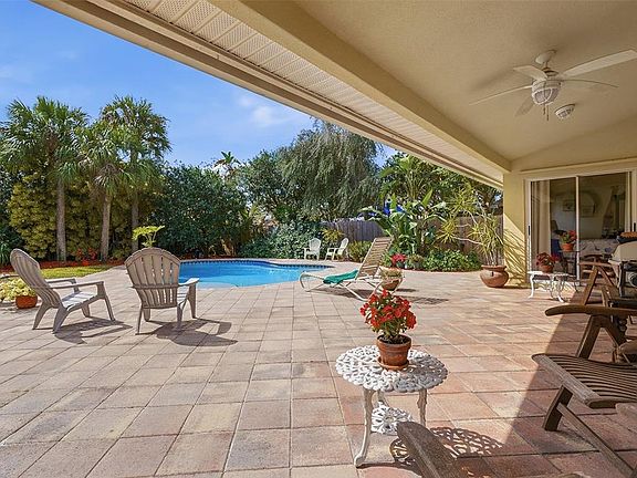 5th image of 3800 Riverside Way