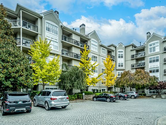 2nd image of 2209 River Green Dr NW