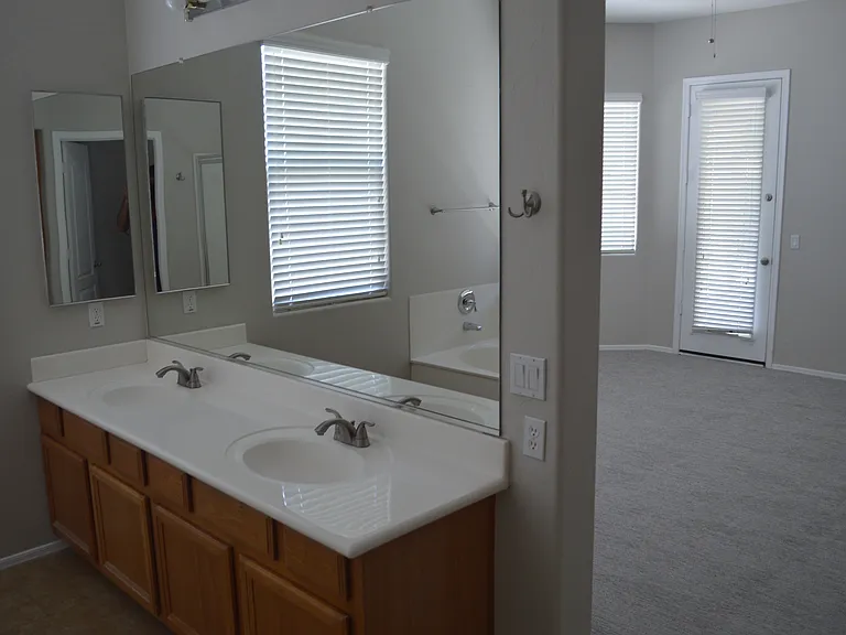 6400 S Black Hills Way — Photo 12