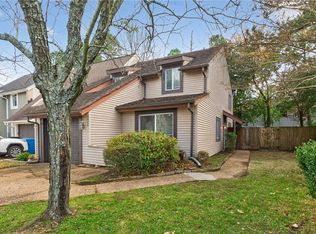 4058 Lake Ridge Cir, Virginia Beach, VA 23452