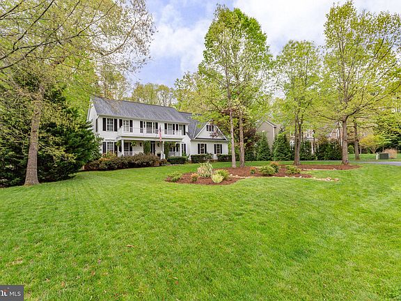 3rd image of 11907 Old Hickory Ct