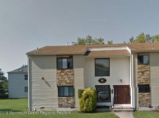 121 Curtis Ave APT 3, Manasquan, NJ 08736