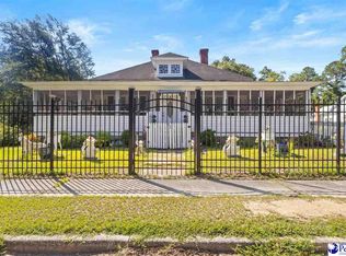 319 W Marion St, Mullins, SC 29574
