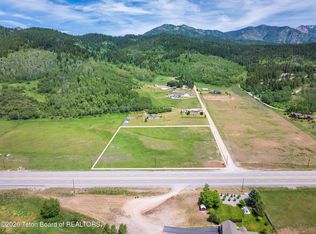 1 Peterson Ln, Alpine, WY 83128
