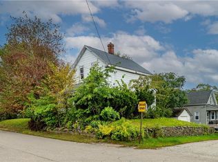 89 Jefferson St, Warwick, RI 02888