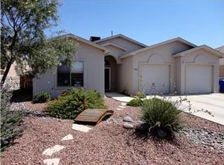 1852 Bentley Dr, Las Cruces, NM 88001