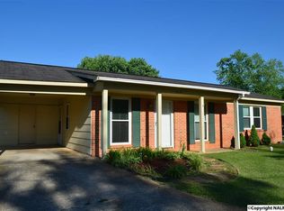 2941 Lynnwood Cir, Decatur, AL 35603