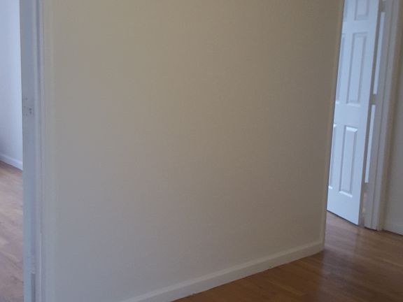 4th image of 147-3 Jamaica Ave #2