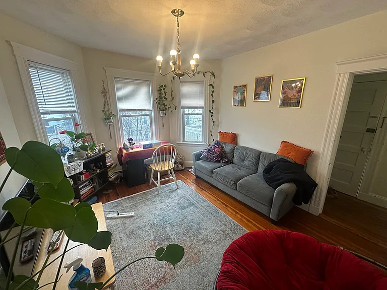 23 Harold St #2 — Photo 2
