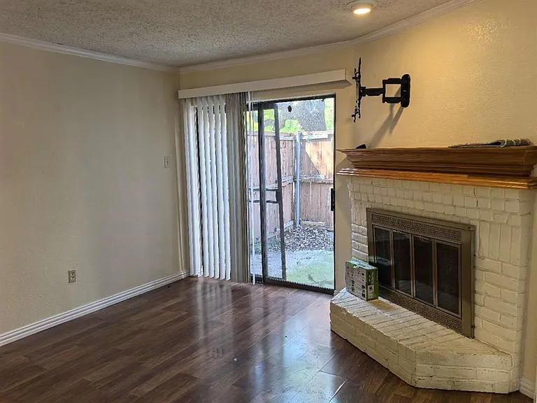 885 Dublin Dr #1 — Photo 10