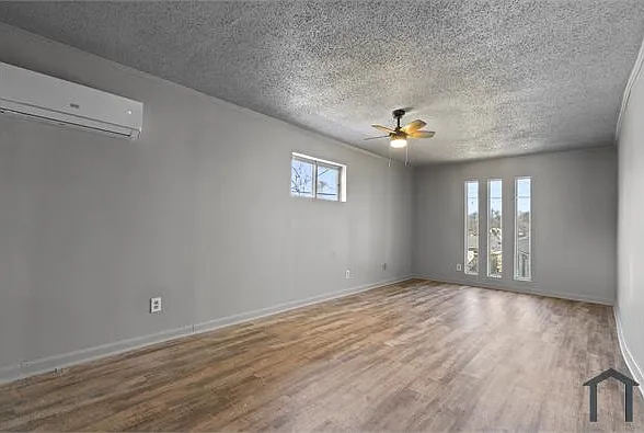 1818 Benton St #REAR — Photo 6