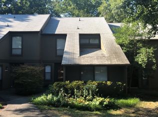 11811 S Briar Patch Dr, Midlothian, VA 23113