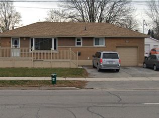 49 Woodlawn Rd, Welland, ON L3C 3J4