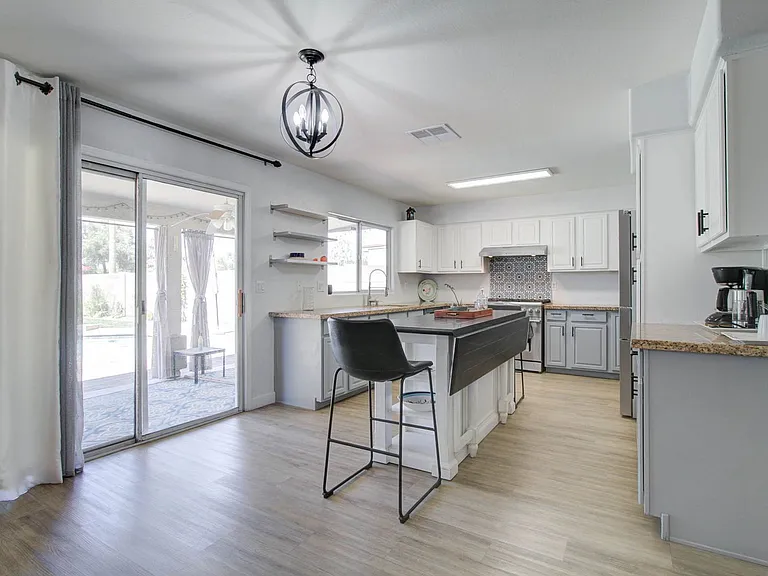 2576 E Brooks St — Photo 26
