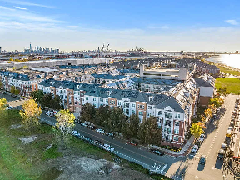 Drone Exterior City View at Harbor Pointe, Bayonne, New Jersey