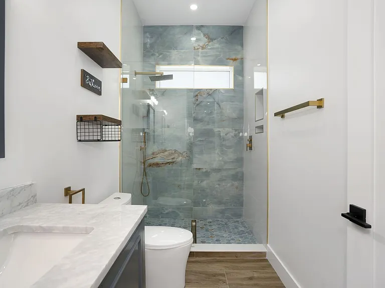 711 Tropical Dr — Photo 40