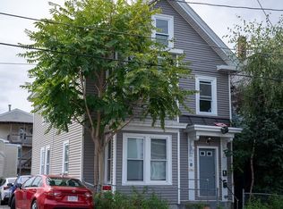 73 4th St, Lowell, MA 01850